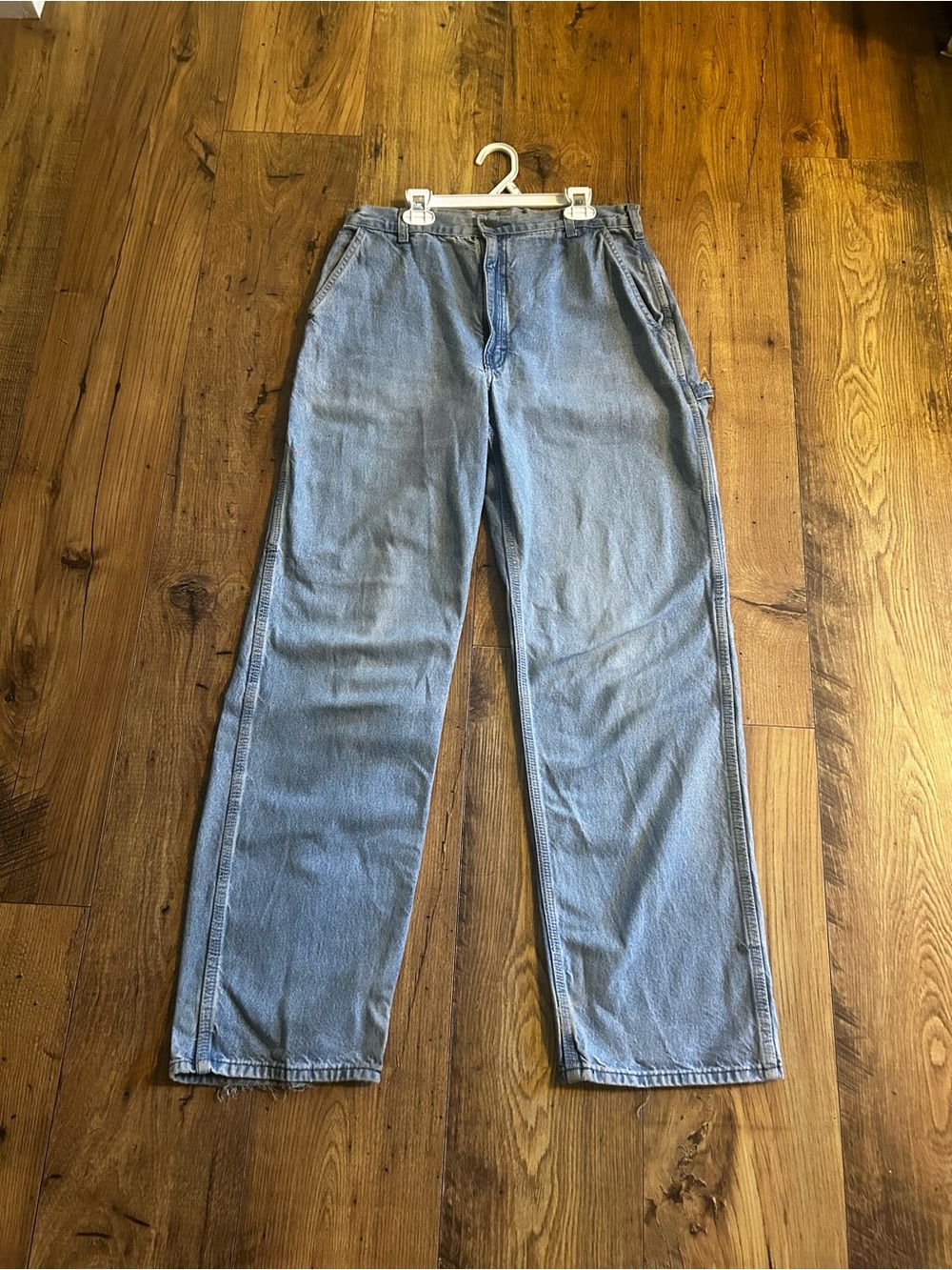 Classic Straight Leg Women’s Light Wash Jeans